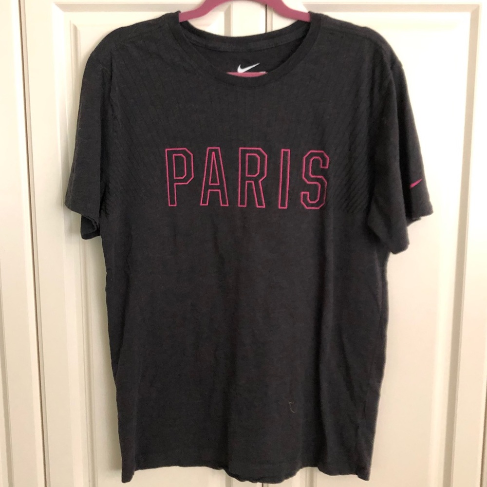 Nike Paris Tee - Picture 1 of 4